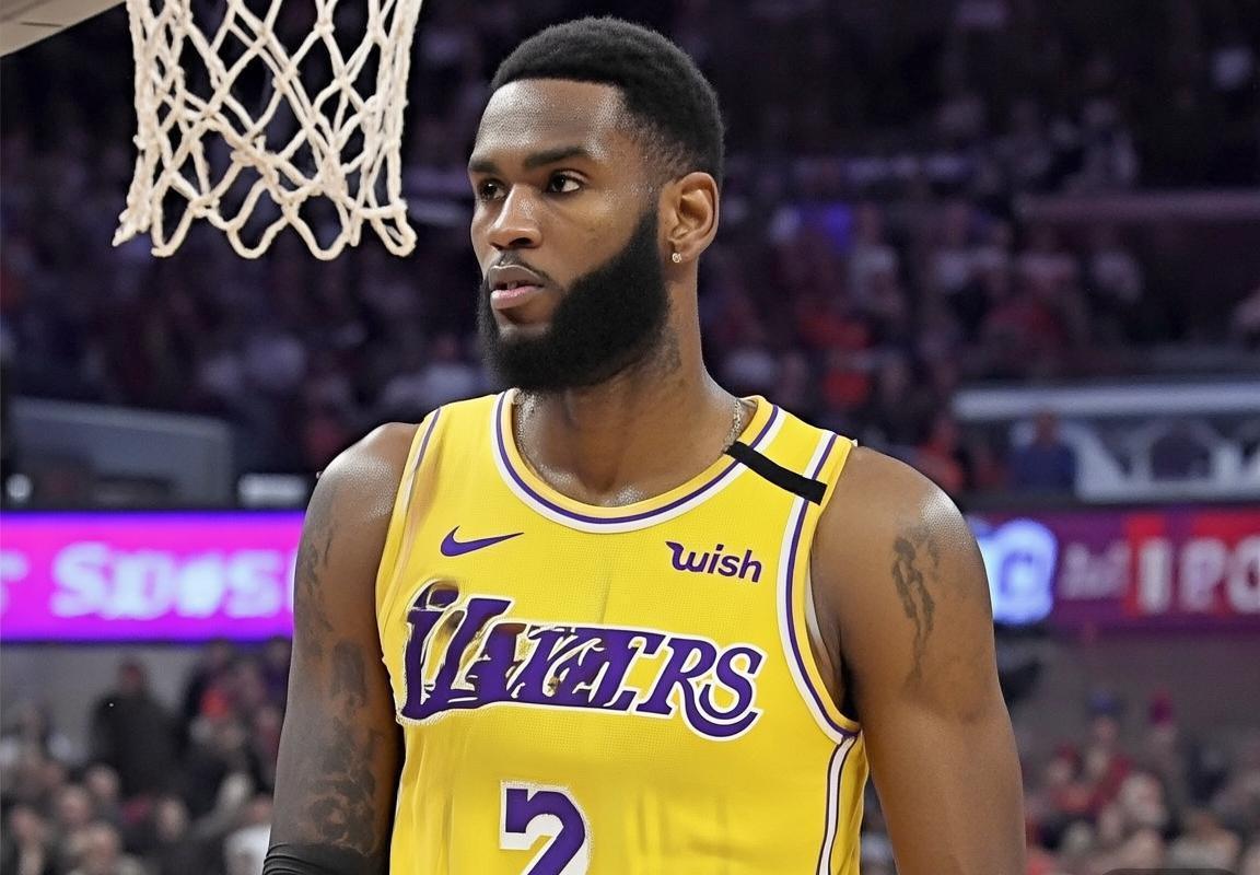 洛杉矶湖人队三方交易新动向：德章泰-穆雷或加盟湖人队引关注