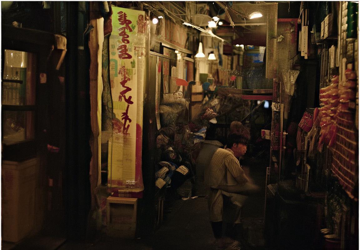 凯塞多禁赛加剧切尔西中场短缺，狼队英超开局艰难；积分榜格局初显，国际比赛日间歇期成调整关键